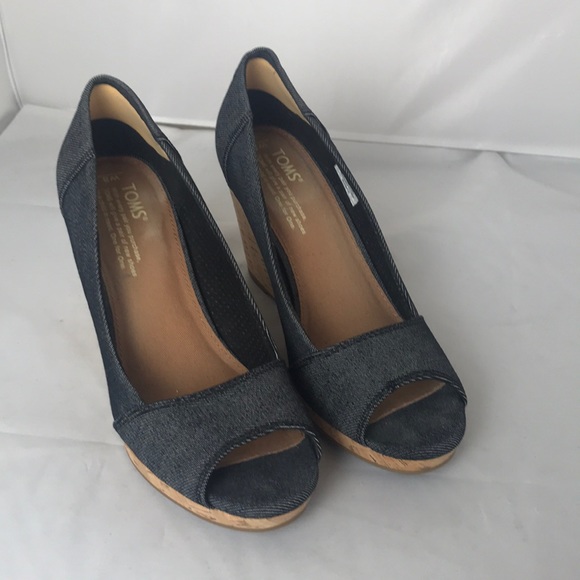Toms Shoes - Toms Wedges